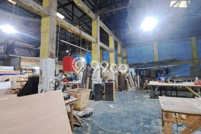 Gudang Dijual di Jakarta Barat LT 2200m2 & LB 1940m2 Lokasi Terbaik! Gudang Dijual di Jakarta Barat LT 2200m2 & LB 1940m2 Lokasi Terbaik!