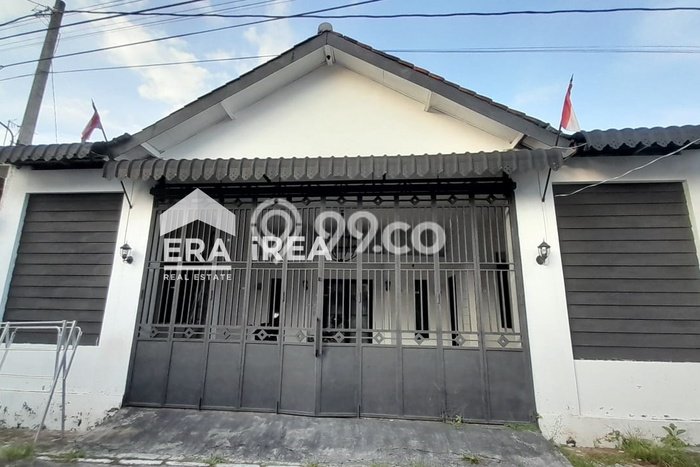 For Sale Rumah 3 Kamar Lokasi Strategis Bagus dan Strategis di Jaten For Sale Rumah 3 Kamar Lokasi Strategis Bagus dan Strategis di Jaten