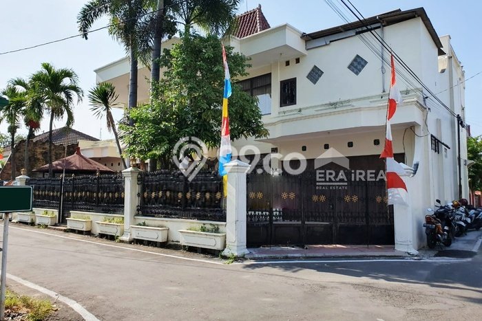 For Sale Rumah Elit Exclusive di Banjarsari, Surakarta For Sale Rumah Elit Exclusive di Banjarsari, Surakarta