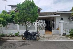 Rumah Strategis Modern Lb 210m2 di Colomadu, Karanganyar Rumah Strategis Modern Lb 210m2 di Colomadu, Karanganyar