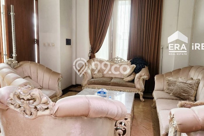 Rumah Mewah Dijual LT 488m2 di Banyuanyar, Solo Rumah Mewah Dijual LT 488m2 di Banyuanyar, Solo