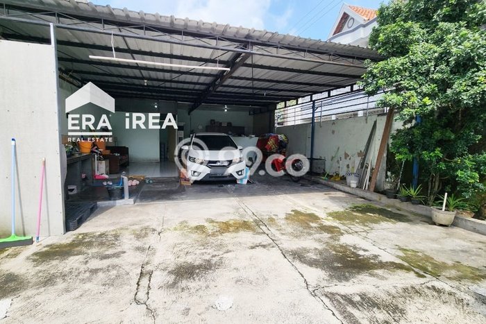 Dijual Cepat Rumah Favorit Siap Huni LB 98m2 di Banjarsari, Surakarta Dijual Cepat Rumah Favorit Siap Huni LB 98m2 di Banjarsari, Surakarta