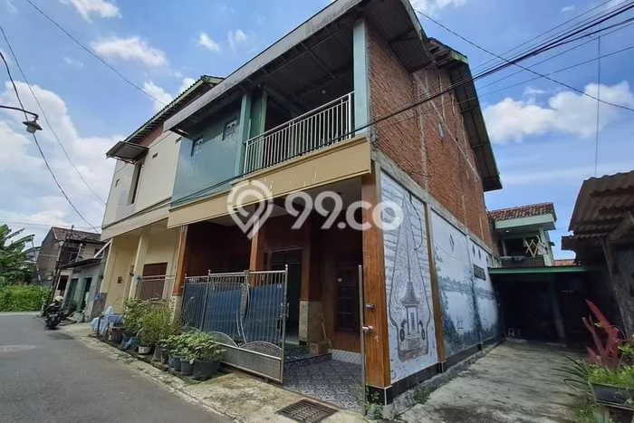 For Sale Rumah 4 Kamar Lokasi Strategis Bagus dan Strategis di Colomadu For Sale Rumah 4 Kamar Lokasi Strategis Bagus dan Strategis di Colomadu