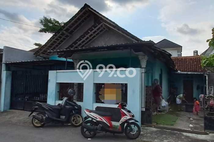 Dijual Rumah 3 Kamar Lokasi Strategis Nyaman dan Strategis di Colomadu Dijual Rumah 3 Kamar Lokasi Strategis Nyaman dan Strategis di Colomadu