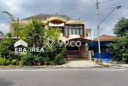 Jual Rumah Favorit Siap Huni LB 277m2 di Manahan, Solo Jual Rumah Favorit Siap Huni LB 277m2 di Manahan, Solo
