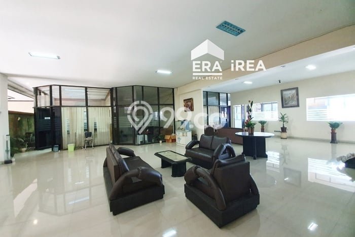 Unit Komersial Dijual di Jebres Surakarta Luas Bangunan 1500m2 Unit Komersial Dijual di Jebres Surakarta Luas Bangunan 1500m2