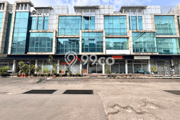Dijual! Ruko di Fatmawati Jakarta Selatan LT 67m2 / LB 294m2 Kawasan Strategis Dijual! Ruko di Fatmawati Jakarta Selatan LT 67m2 / LB 294m2 Kawasan Strategis