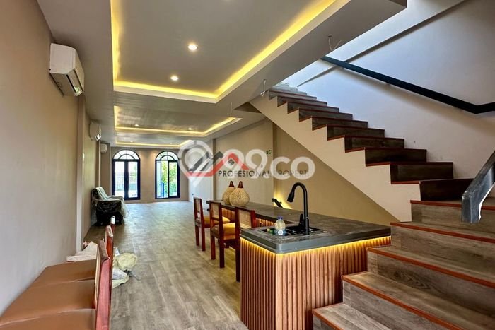 FOR SALE! Ruko di Kebayoran Baru Jakarta Selatan, LT 100m2, LB 185m2 FOR SALE! Ruko di Kebayoran Baru Jakarta Selatan, LT 100m2, LB 185m2