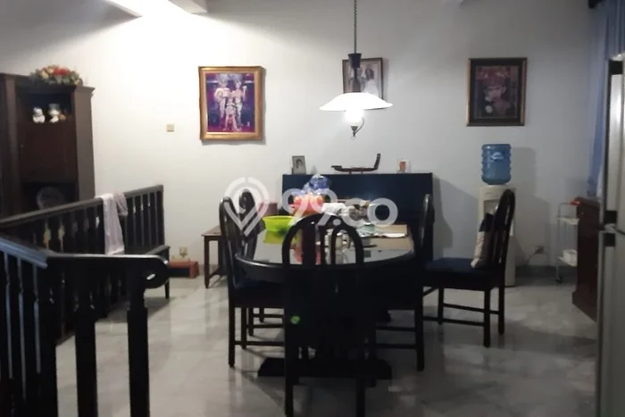 Rumah Eksklusif Dijual LT 412m2 di Cinere, Depok Rumah Eksklusif Dijual LT 412m2 di Cinere, Depok