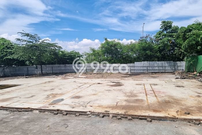 Kavling Tanah untuk Dijual di Cibubur, Bekasi, Luas 730m2 Kavling Tanah untuk Dijual di Cibubur, Bekasi, Luas 730m2