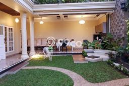 Hunian Mewah LT 450m² / LB 550m² di Kompleks Cluster Kota Wisata, Bogor Hunian Mewah LT 450m² / LB 550m² di Kompleks Cluster Kota Wisata, Bogor