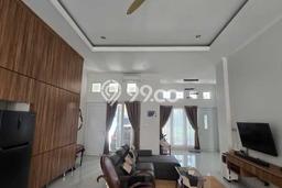 Rumah Elit Modern Tanpa Renovasi di Kota Wisata Jakarta Timur Rumah Elit Modern Tanpa Renovasi di Kota Wisata Jakarta Timur