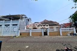 Disewakan! Rumah 3 Kamar Tidur &
3 Kamar Mandi di Citra Garden, Jakarta Barat Disewakan! Rumah 3 Kamar Tidur &
3 Kamar Mandi di Citra Garden, Jakarta Barat