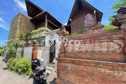 KESEMPATAN EMAS! Rumah area Ubud, Gianyar, Luas 235m² Bangunan 200m² KESEMPATAN EMAS! Rumah area Ubud, Gianyar, Luas 235m² Bangunan 200m²