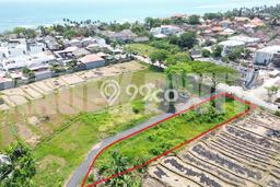 Tanah di Pantai Seseh, Badung SHM 900 m² Tanah di Pantai Seseh, Badung SHM 900 m²
