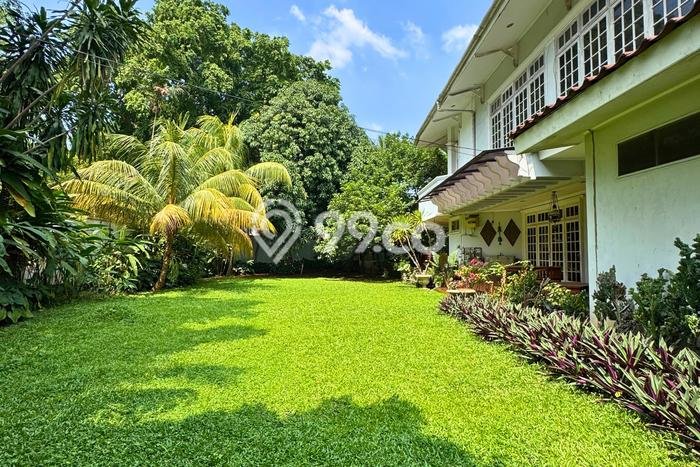 Dijual Rumah Premium dengan Fasilitas Sekitar Komplit di Kebayoran Baru, Jakarta Selatan Dijual Rumah Premium dengan Fasilitas Sekitar Komplit di Kebayoran Baru, Jakarta Selatan