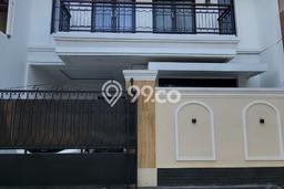 Rumah Modern Minimalis 3 KT Siap Huni di Pamulang Rumah Modern Minimalis 3 KT Siap Huni di Pamulang
