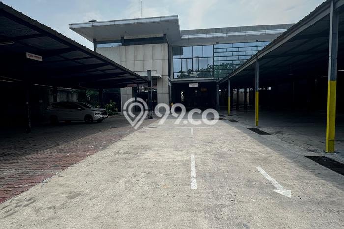 Gudang Komersial Dijual di Kebayoran Lama Jakarta Selatan LT 5300m2 & LB 1000m2 Gudang Komersial Dijual di Kebayoran Lama Jakarta Selatan LT 5300m2 & LB 1000m2