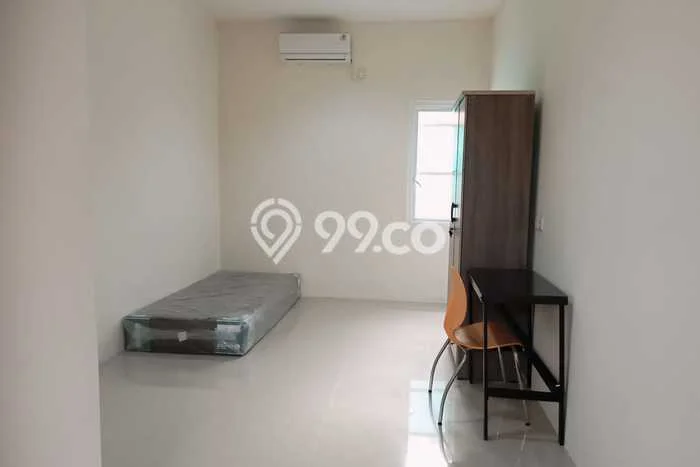 Unit Kost Dijual di Bintaro dengan 22 Kamar Area Strategis Unit Kost Dijual di Bintaro dengan 22 Kamar Area Strategis