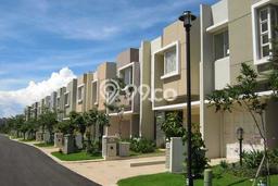 Rumah Luas Tanah 138m² di Gading Serpong, Tangerang - Akses Mudah Rumah Luas Tanah 138m² di Gading Serpong, Tangerang - Akses Mudah