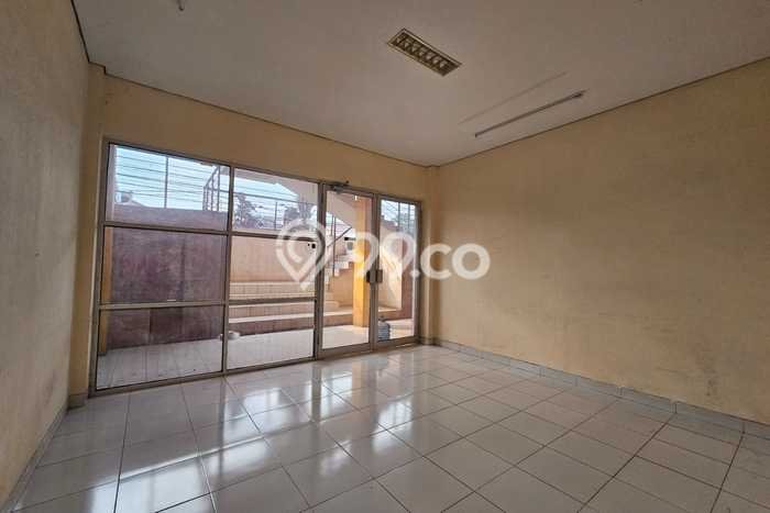 Ruko Dijual di Cisauk LT 60m2, LB 155m2 untuk Investasi Ruko Dijual di Cisauk LT 60m2, LB 155m2 untuk Investasi