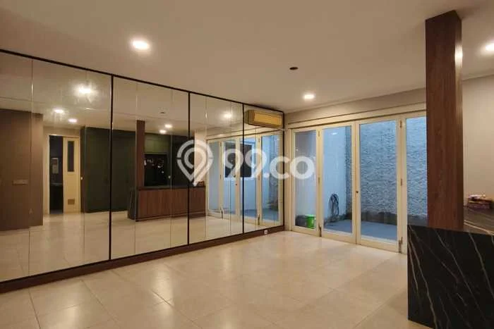 Dijual Rumah Strategis Bagus Punya 4 KT di Karawaci Tangerang SHM Dijual Rumah Strategis Bagus Punya 4 KT di Karawaci Tangerang SHM