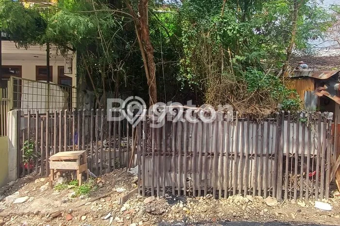 Jarang Ada! Tanah di Kebon Jeruk Punya Luas 90m2 - Jarang Ada! Tanah di Kebon Jeruk Punya Luas 90m2 -