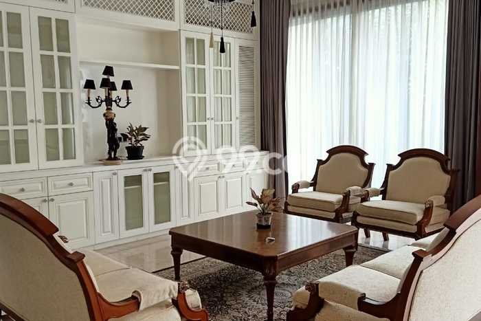 Rumah Kondisi Baik Disewakan di Bangka, Jakarta Selatan LT 464m2, LB 308m2 Rumah Kondisi Baik Disewakan di Bangka, Jakarta Selatan LT 464m2, LB 308m2