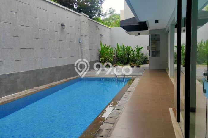 Hunian Minimalis dengan LT 397m2 & LB 600m2 Disewakan di Pejaten Hunian Minimalis dengan LT 397m2 & LB 600m2 Disewakan di Pejaten