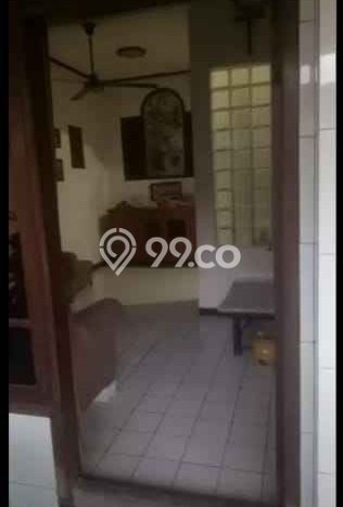 Dijual Cepat Rumah Favorit Siap Huni LB 126m2 di Mulyosari, Surabaya Dijual Cepat Rumah Favorit Siap Huni LB 126m2 di Mulyosari, Surabaya