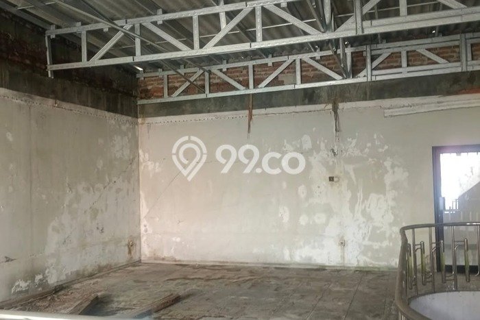 Untuk Dijual! Ruko di Nginden Surabaya LT 240m2 / LB 480m2 Kawasan Strategis Untuk Dijual! Ruko di Nginden Surabaya LT 240m2 / LB 480m2 Kawasan Strategis