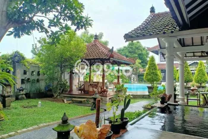 Vila di , Ukuran 1400m2m², Lokasi Strategis untuk usaha Vila di , Ukuran 1400m2m², Lokasi Strategis untuk usaha