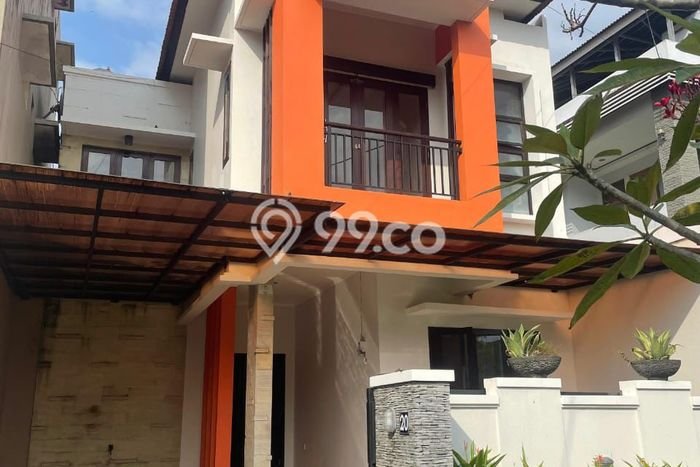 Rumah Modern 3 Kamar LT 114m2 di Renon Rumah Modern 3 Kamar LT 114m2 di Renon