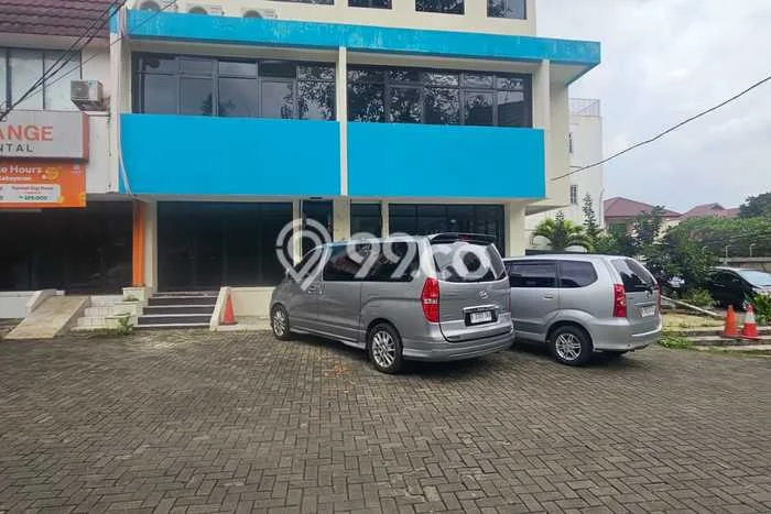 Ruko For Sale di Kawasan Kebayoran Baru, Jakarta Selatan Harga Kompetitif Ruko For Sale di Kawasan Kebayoran Baru, Jakarta Selatan Harga Kompetitif