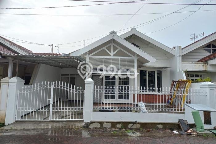 Rumah Modern 2 KT di Wonorejo Surabaya Rumah Modern 2 KT di Wonorejo Surabaya