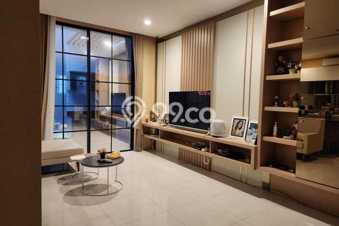 Jual Rumah Luas Megah Dengan View Eksklusif di Citraland, Surabaya Jual Rumah Luas Megah Dengan View Eksklusif di Citraland, Surabaya