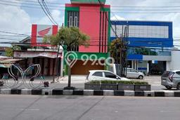Dijual Komersial di Kebomas Gresik LT 300m2 / LB 600m2 Dijual Komersial di Kebomas Gresik LT 300m2 / LB 600m2