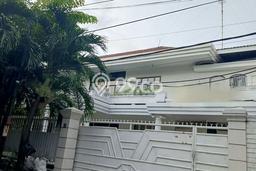 Ready to Use! Luxury House LT 900m2 Desain Modern di Pakuwon City Ready to Use! Luxury House LT 900m2 Desain Modern di Pakuwon City