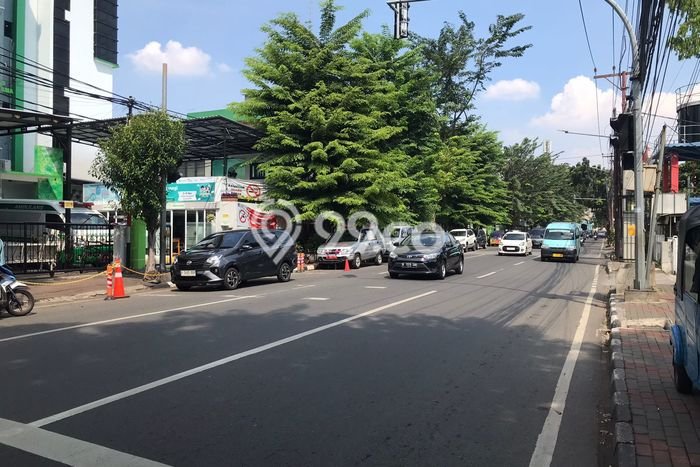 Lahan Dijual Lokasi Strategis di Jakarta Selatan dengan Luas 917m2 Lahan Dijual Lokasi Strategis di Jakarta Selatan dengan Luas 917m2