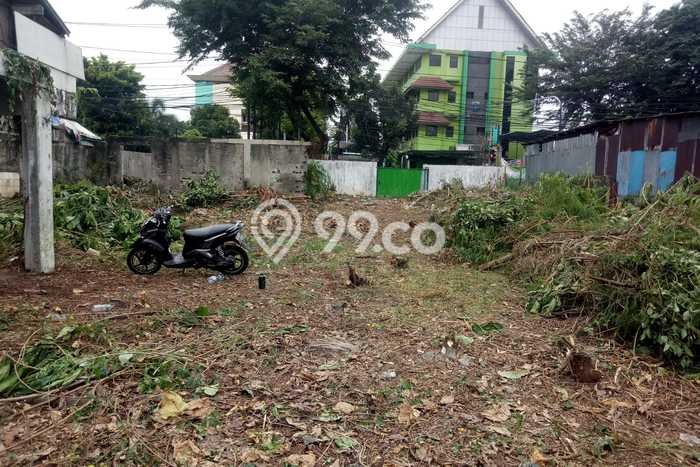 Lahan Dijual Lokasi Strategis di Jakarta Selatan dengan Luas 917m2 Lahan Dijual Lokasi Strategis di Jakarta Selatan dengan Luas 917m2