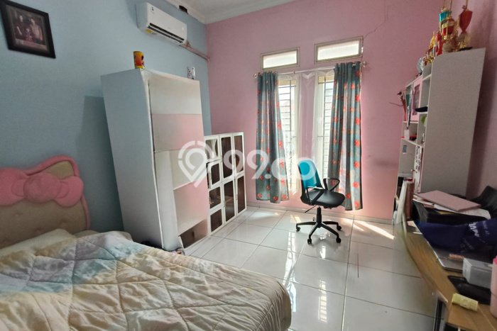 Hunian Cantik Modern Lb 180m2 di Tangerang, Tangerang Hunian Cantik Modern Lb 180m2 di Tangerang, Tangerang