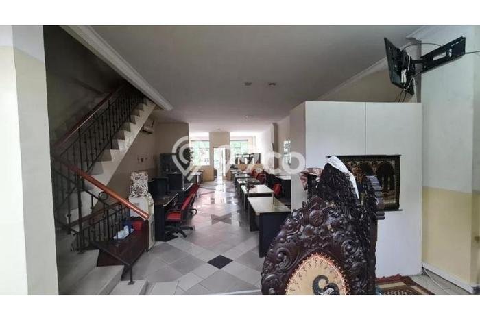 Unit Komersial Disewakan di Jakarta Selatan Kawasan Strategis Harga Kompetitif Unit Komersial Disewakan di Jakarta Selatan Kawasan Strategis Harga Kompetitif