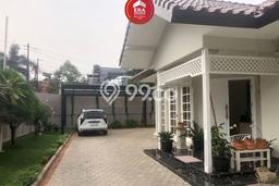 Dijual Rumah Mewah Elegan Dengan View Eksklusif di Pejaten, Jakarta Selatan Dijual Rumah Mewah Elegan Dengan View Eksklusif di Pejaten, Jakarta Selatan
