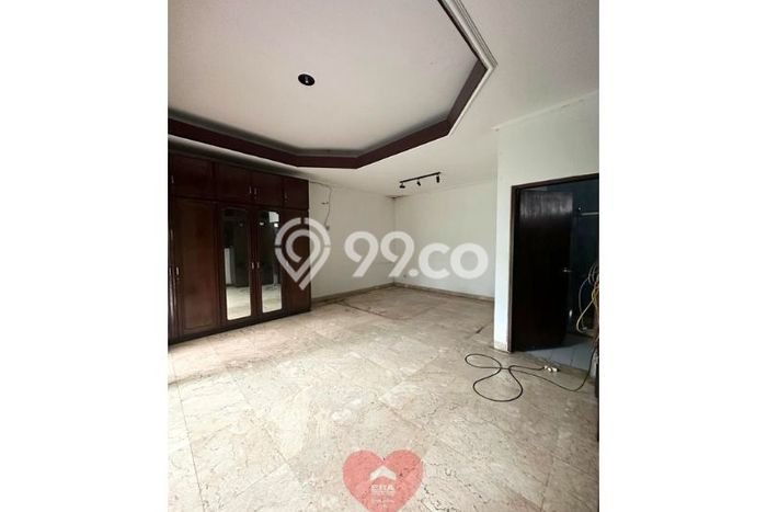 Dijual Hunian Mewah dengan Fasilitas Sekitar Komplit di Cinere, Depok Dijual Hunian Mewah dengan Fasilitas Sekitar Komplit di Cinere, Depok