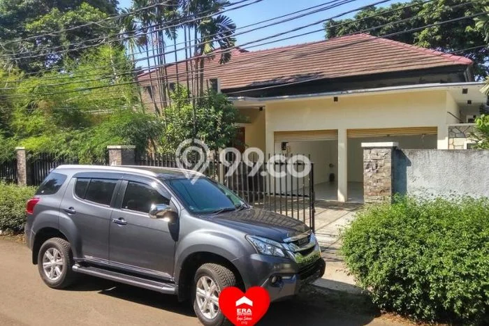 Disewakan segera hunian minimalis strategis 5 Kamar di Mampang Prapatan, Jakarta Selatan Disewakan segera hunian minimalis strategis 5 Kamar di Mampang Prapatan, Jakarta Selatan
