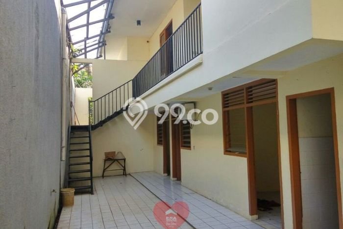 Disewakan segera hunian minimalis strategis 5 Kamar di Mampang Prapatan, Jakarta Selatan Disewakan segera hunian minimalis strategis 5 Kamar di Mampang Prapatan, Jakarta Selatan
