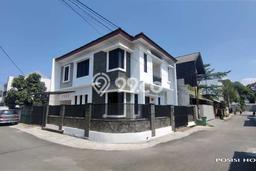 Rumah Modern 4 KT di Buah Batu Bandung Semi Furnished Rumah Modern 4 KT di Buah Batu Bandung Semi Furnished