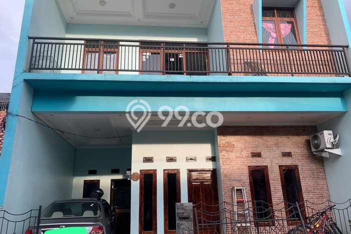 Rumah Strategis Modern Lb 202m2 di Bandung Kota, Bandung Rumah Strategis Modern Lb 202m2 di Bandung Kota, Bandung
