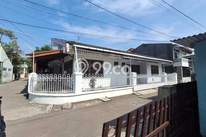 Rumah Modern Cantik 5 KT Siap Huni di Kiaracondong Rumah Modern Cantik 5 KT Siap Huni di Kiaracondong
