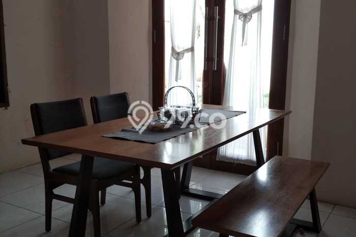 Dijual Rumah Mewah Elegan Dengan View Eksklusif di Sayap Dago, Bandung Dijual Rumah Mewah Elegan Dengan View Eksklusif di Sayap Dago, Bandung